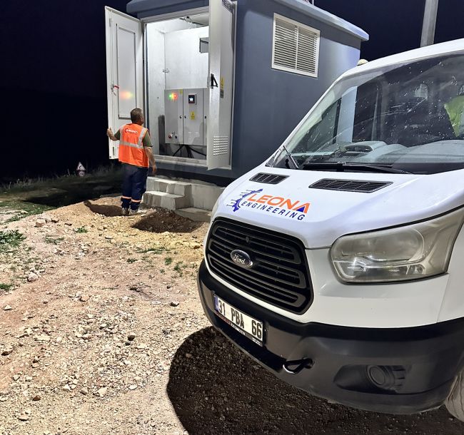 Fabrika enerji dağıtım panoları ve PLC otomasyon sistemleri
